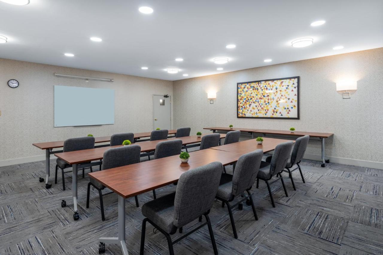 Hotel Express By Ihg Corydon
